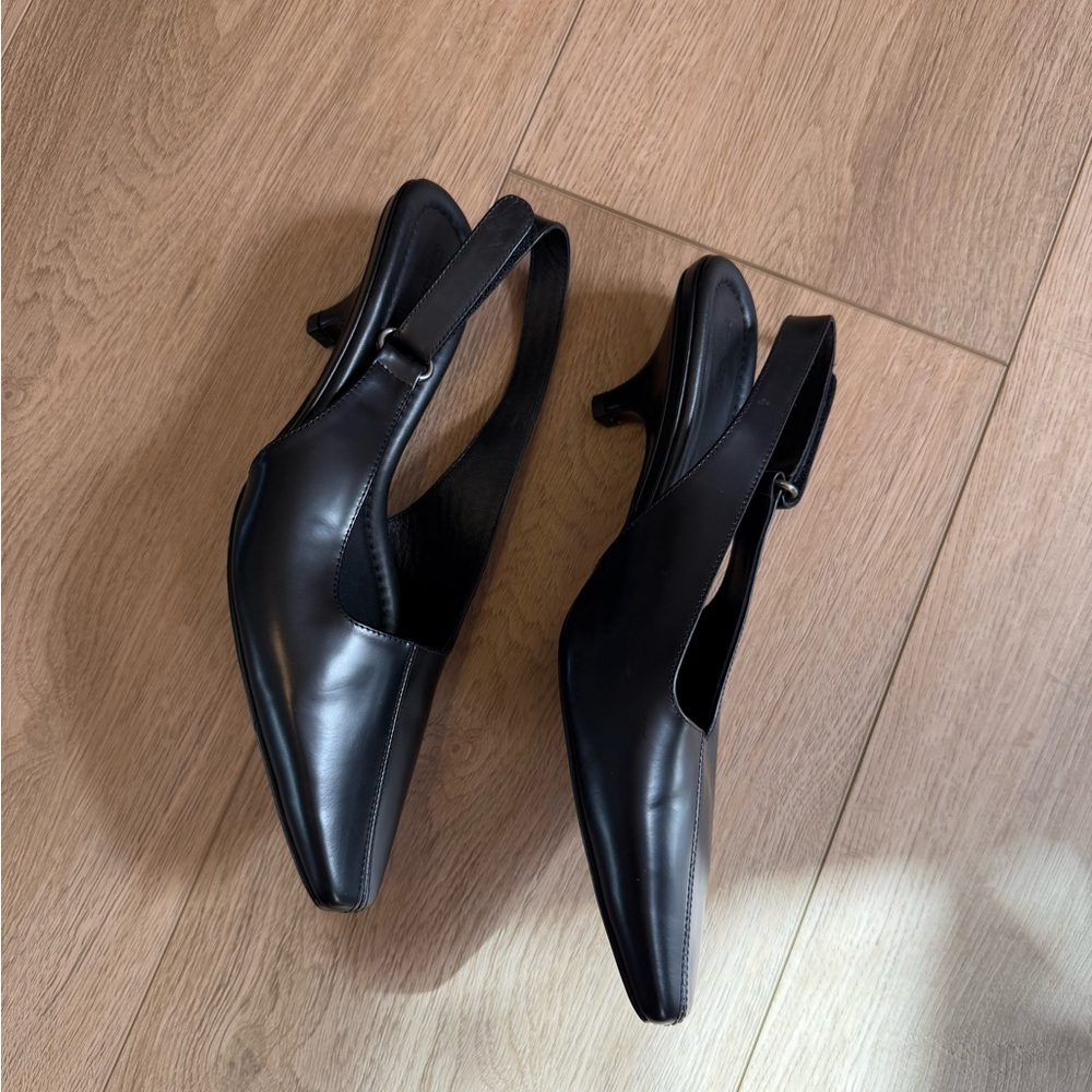 742. ST. AGNI Utility Sling Back Heel Black Leather $585 EUC Sz 40 - Picture 12 of 13